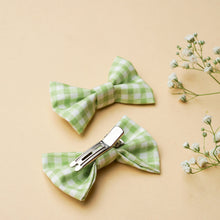 Load image into Gallery viewer, Green Gingham